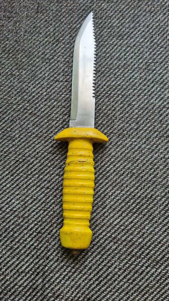 Wojskowy nóż nurka, płetwonurka NP-1 LWP Gerlach