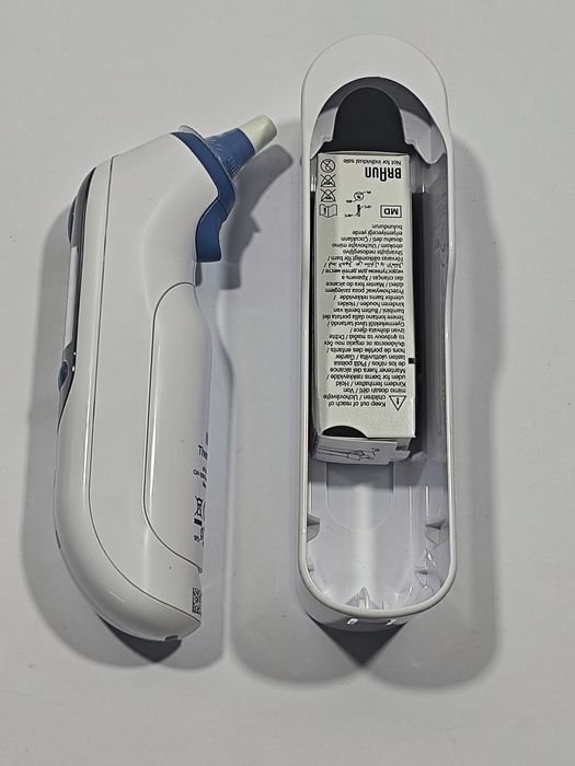 Termometr Douszny Braun Irt6520 Thermoscan 7 + 21 Kapturków