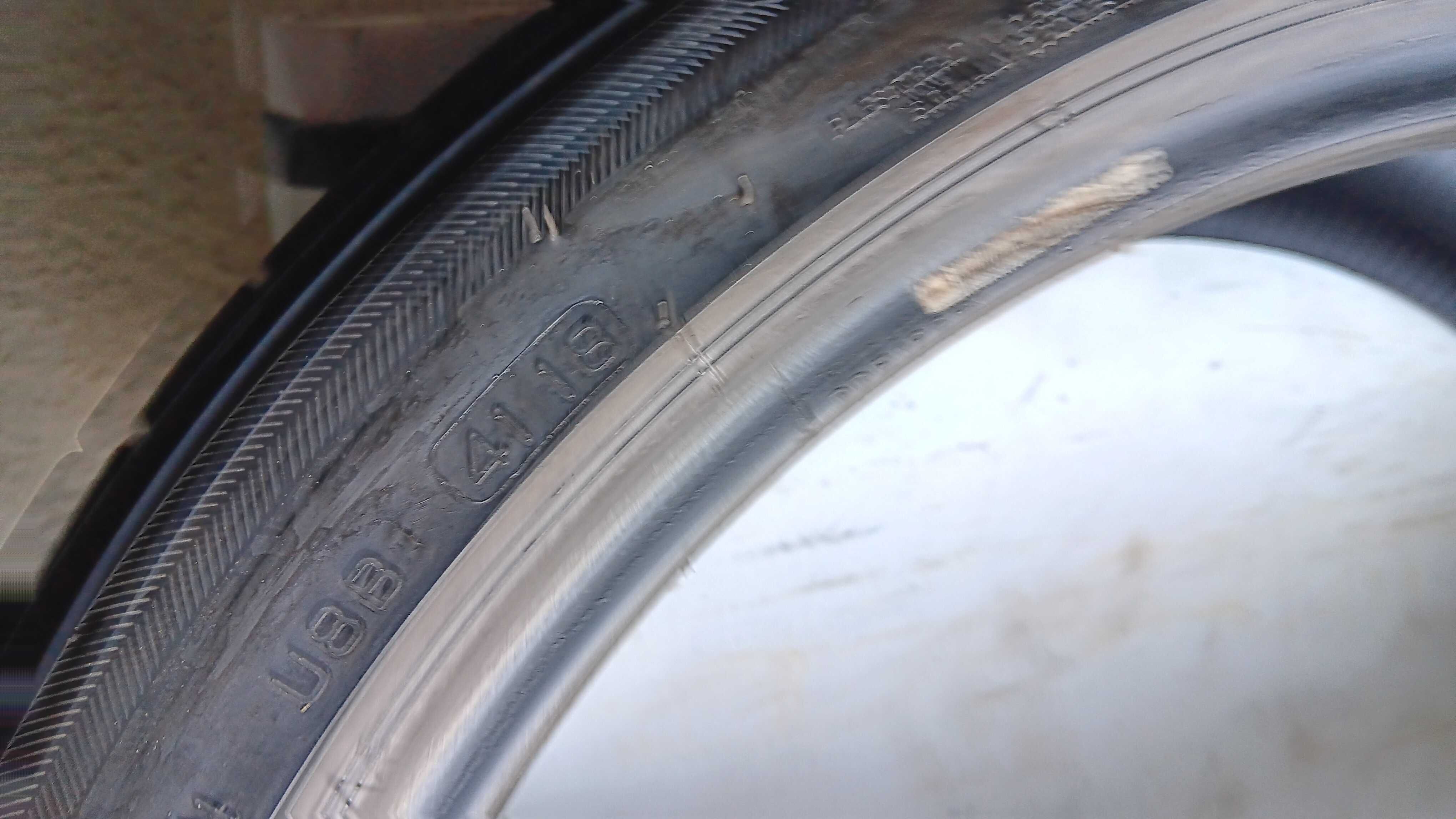 235/40/19 Bridgestone potenza s001