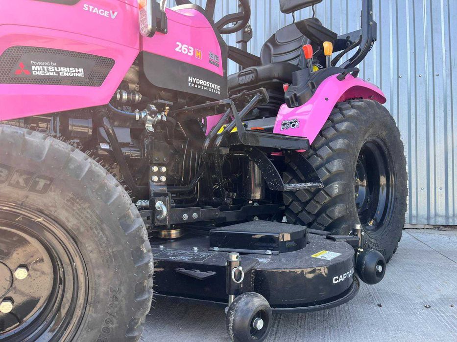 Traktorek Kosiarka międzyosiowa do trawy 4x4 3 cylindry 25KM HIT HST