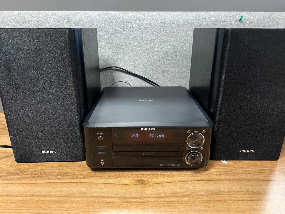 Wieża z odtwarzaniem DVD PHILIPS + Pilot oryginalny, antena