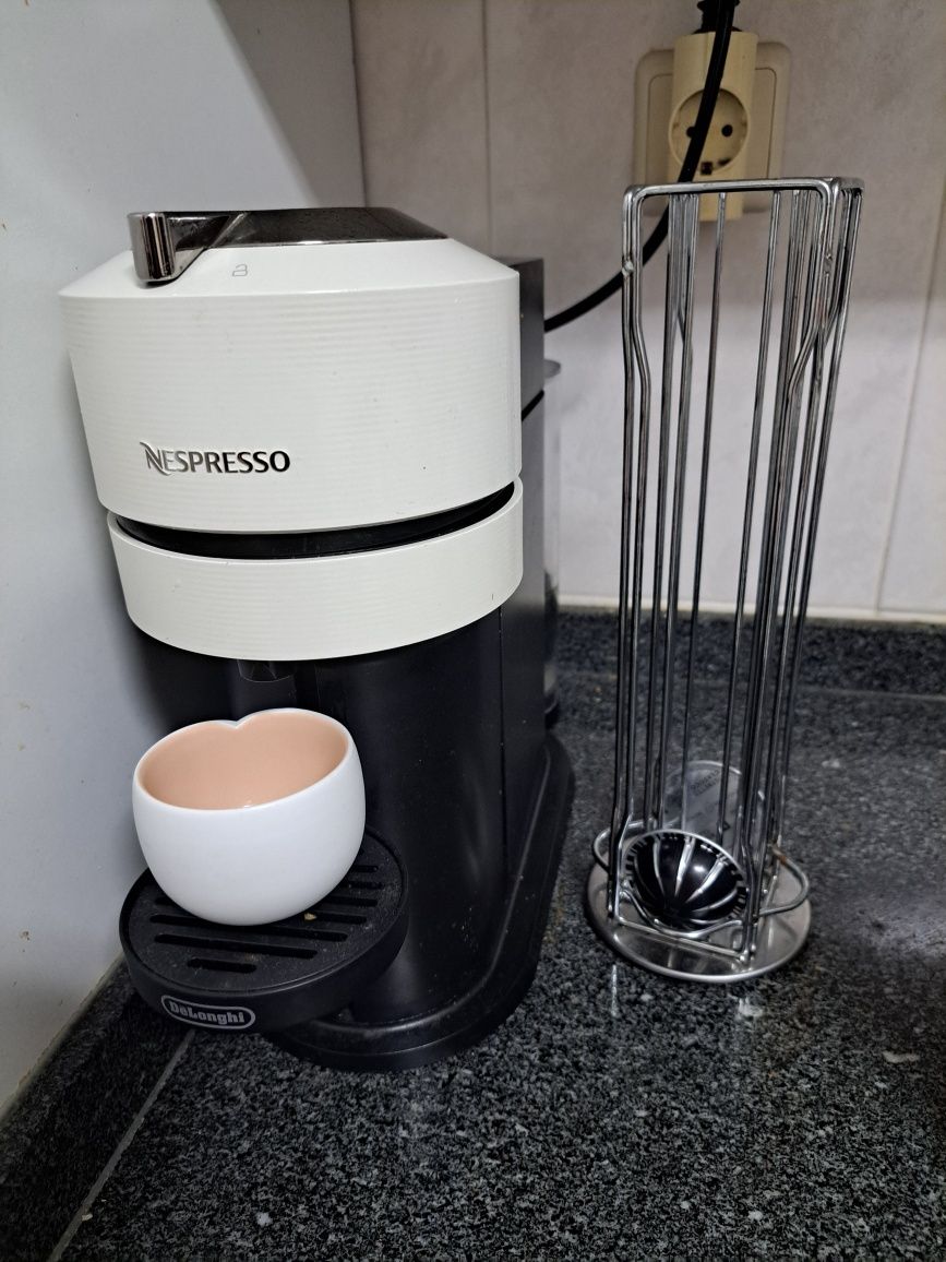 Máquina de café nespresso