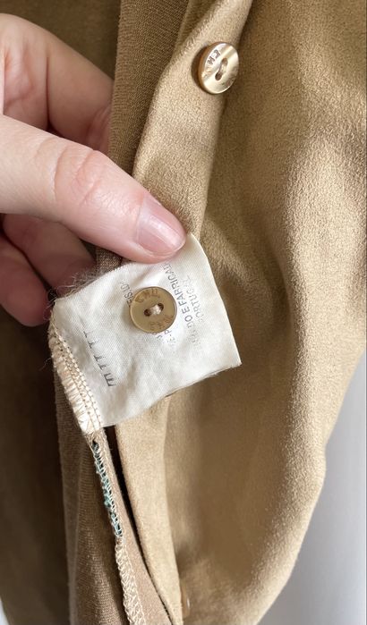 Blusa ou camisa estilo camurça (Thû)