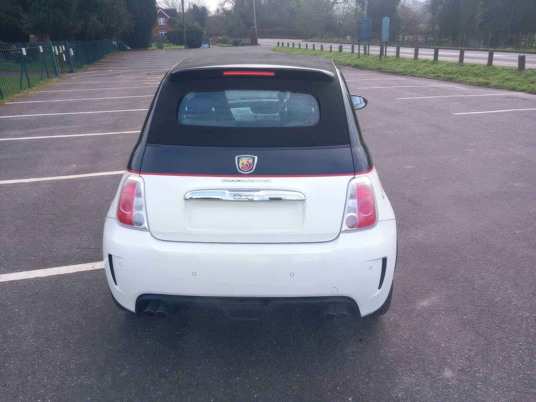 Fiat	500C		 	2011