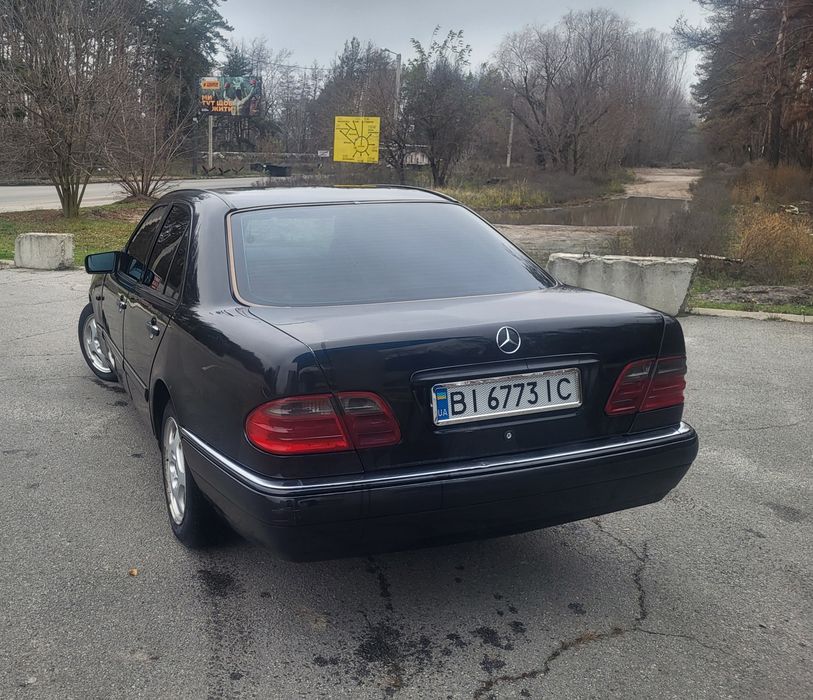 продам Mercedes w210 на полном ходу