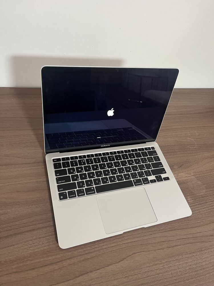 Ноутбук Apple MacBook Air M1 13,3"