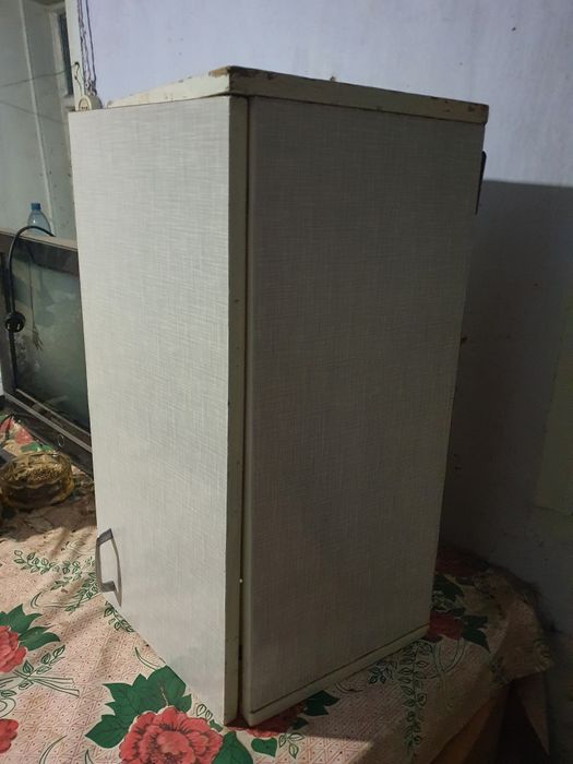 Шкаф кухонний навісний