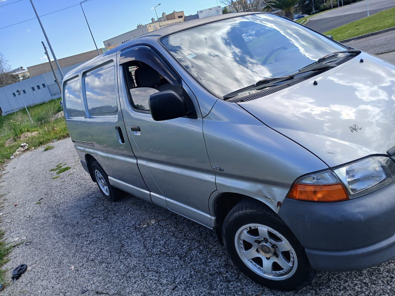 Toyota  HiAce Motor D4D