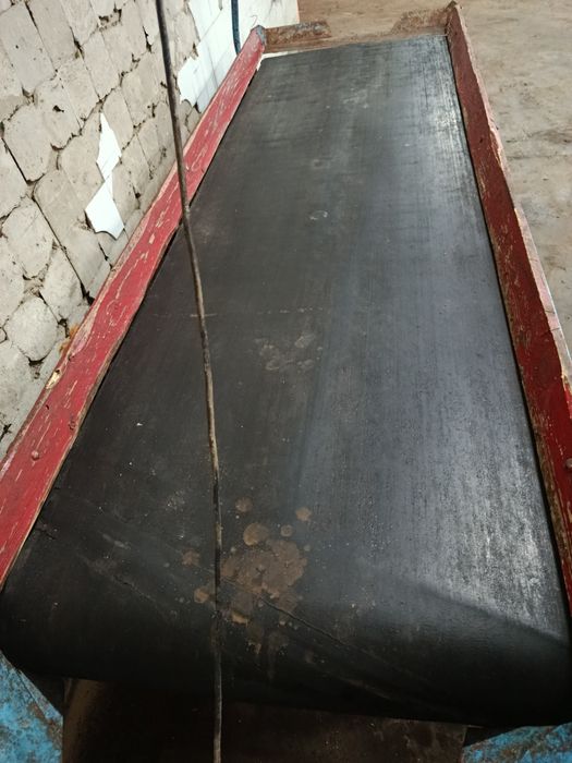 Stół taśmowy do warzyw