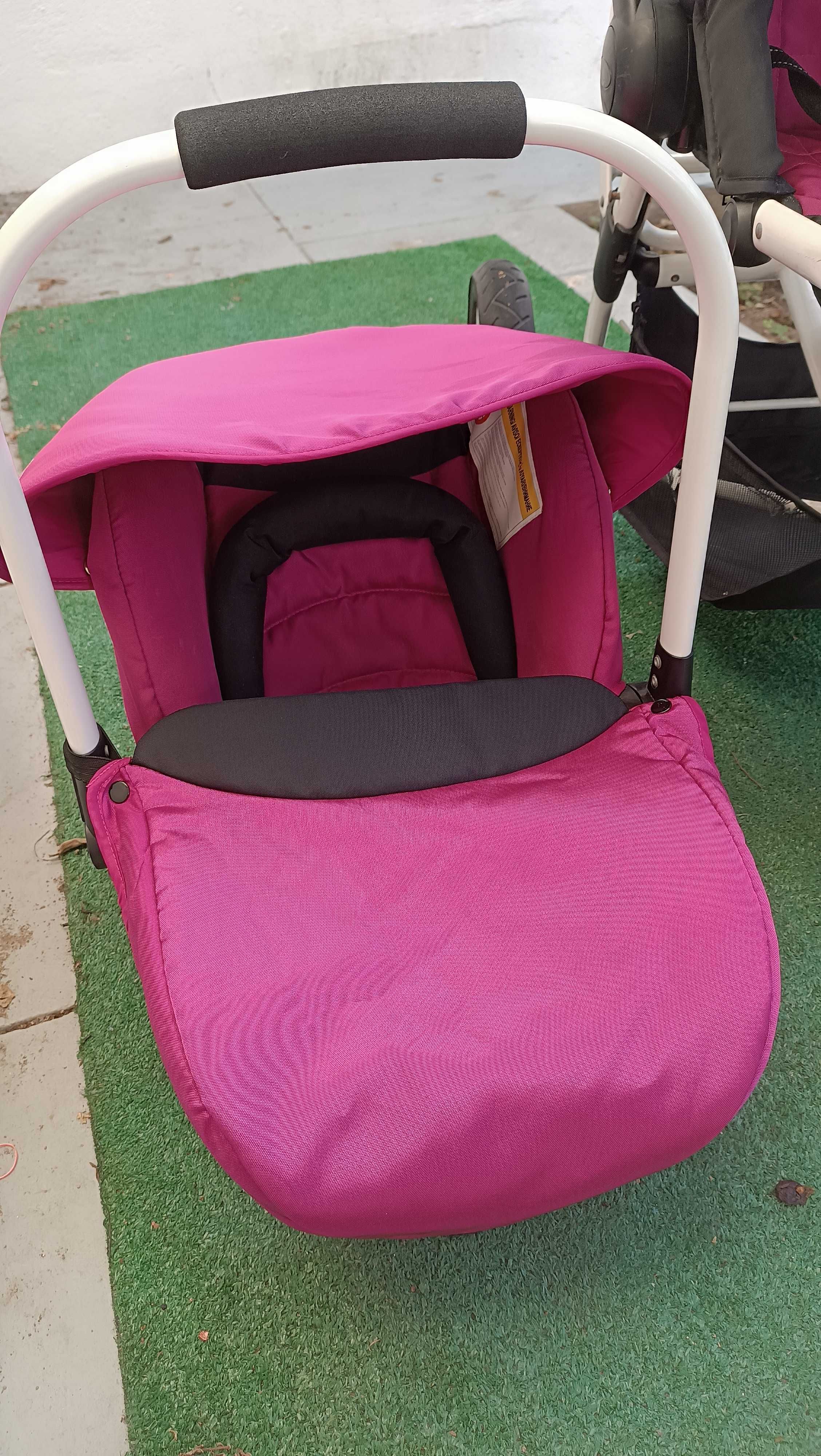 Carrinho bebé -baby coque com adaptadores e acessórios