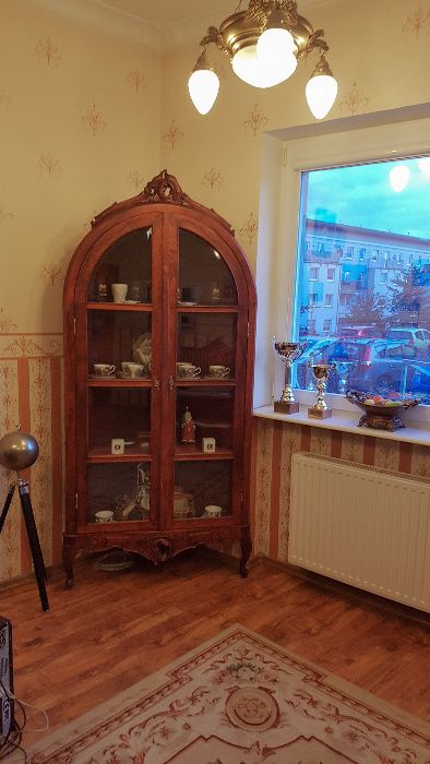 meble ludwikowskie szafka biurko ludwik gablota stolik kanapa krzesła