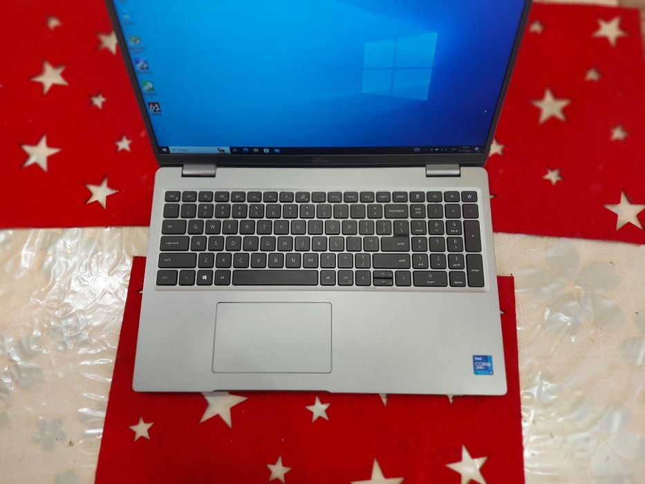 Ноутбук Dell Latitude 5521, I7-11850H, ram 32Gb, SSD 512Gb, FHD IPS