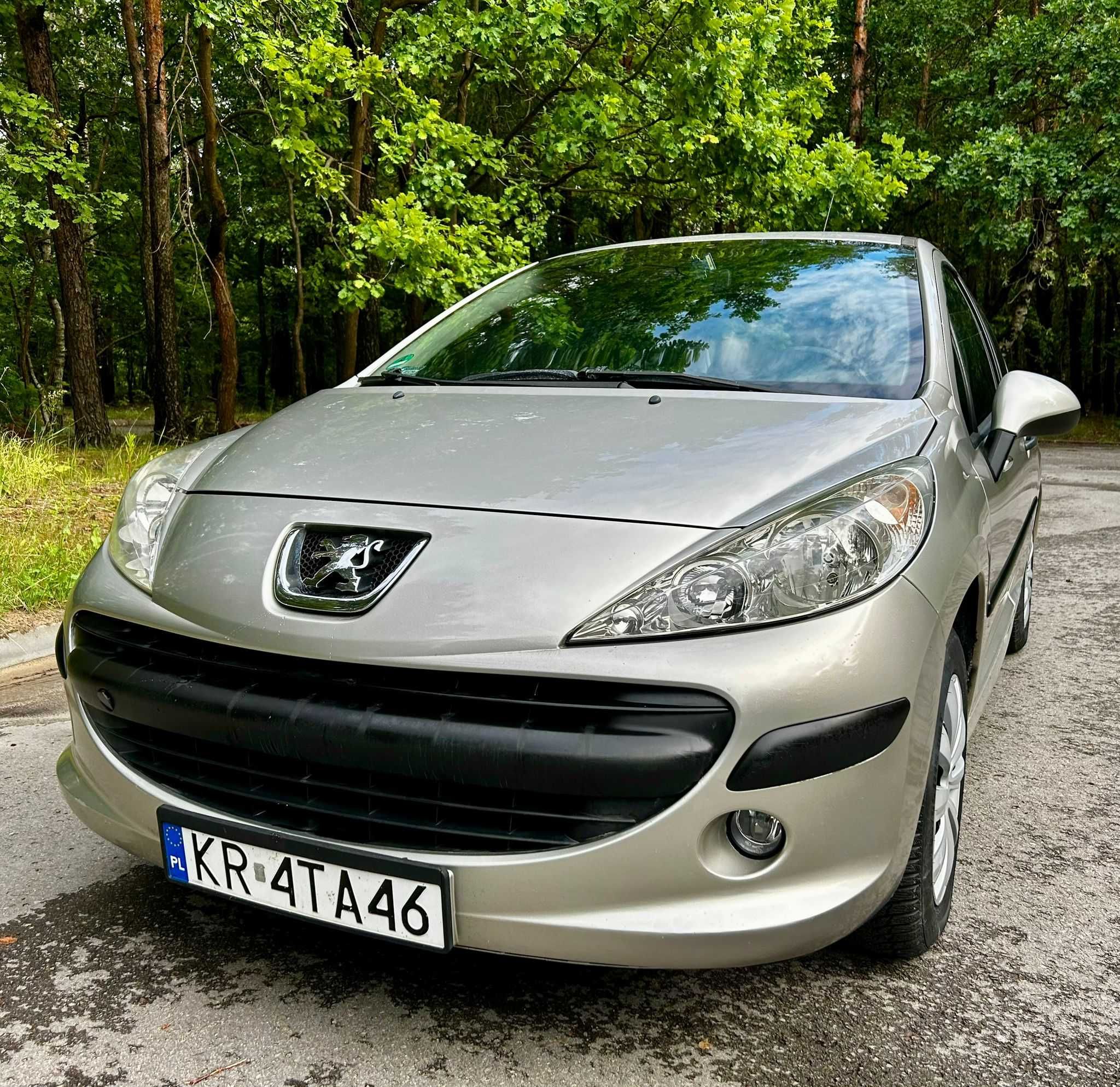 Peugeout 207 1.4 benzyna 2006