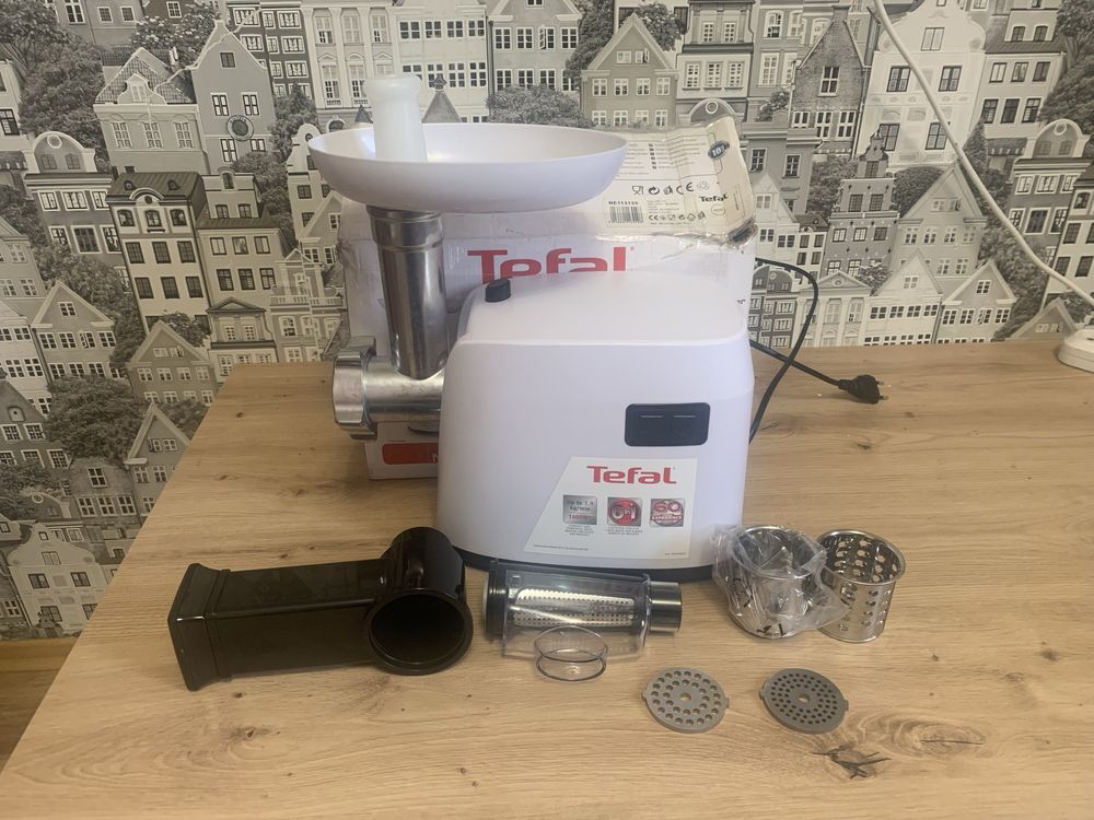 Електромясорубка Tefal NE113135