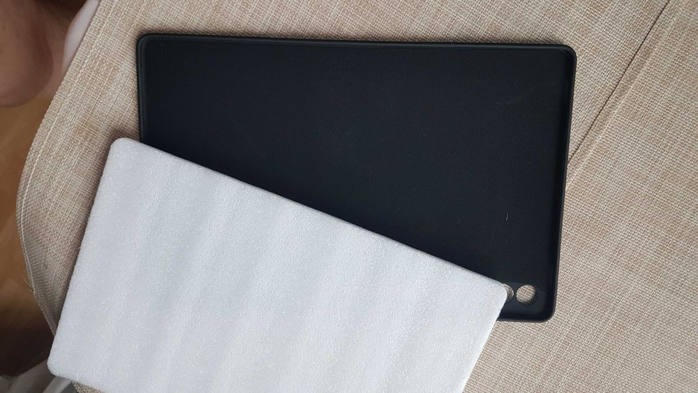 Etui dla Samsung Galaxy Tab S9.+ szkło jako prezent