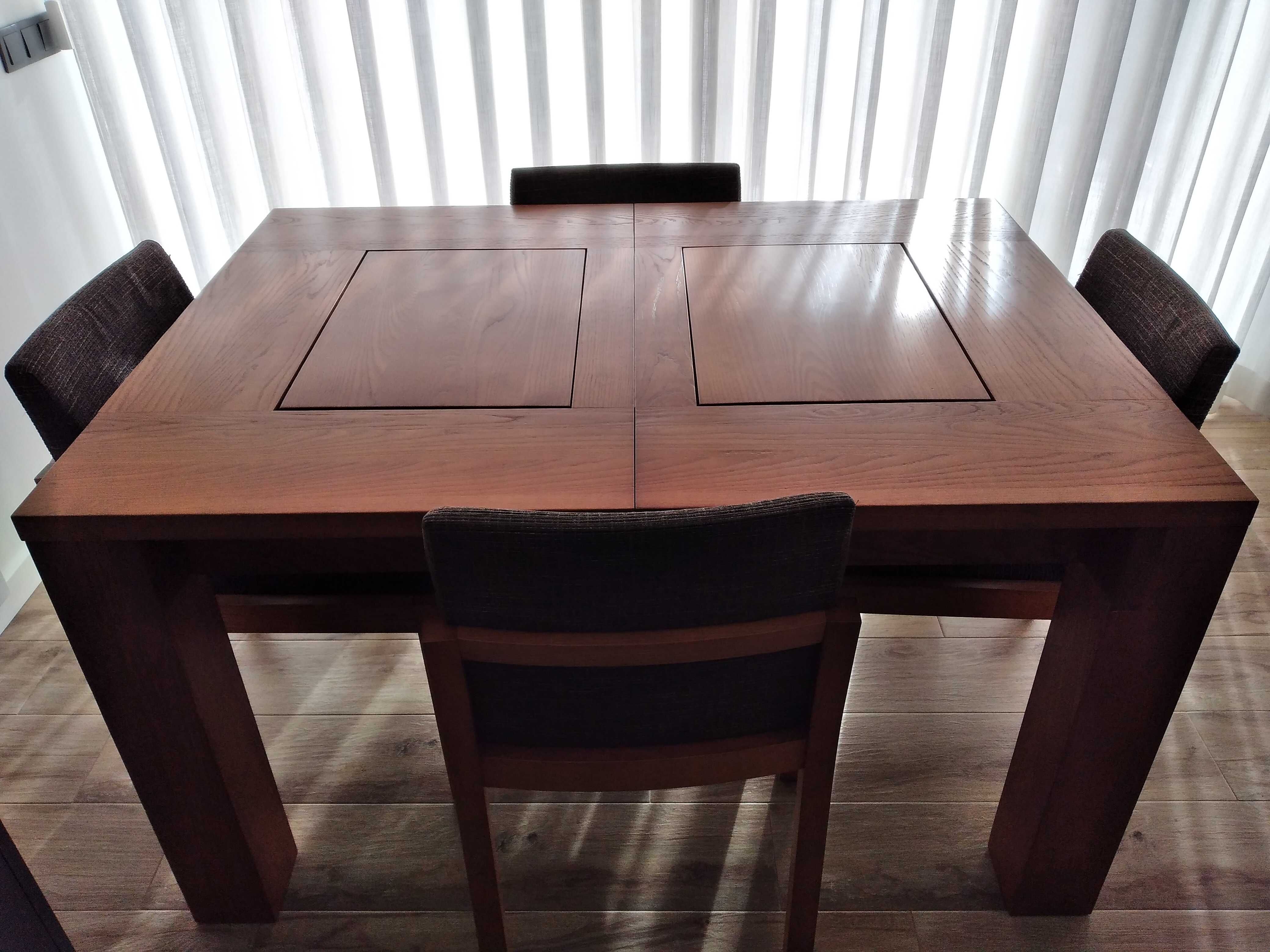 Mesa extensível 1x1,37m + 6 Cadeiras Madeira de Carvalho