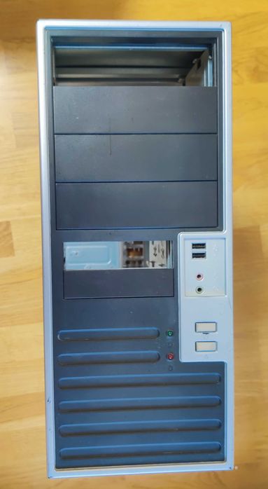 Корпус комп'ютера б/у - 100грн/150грн.