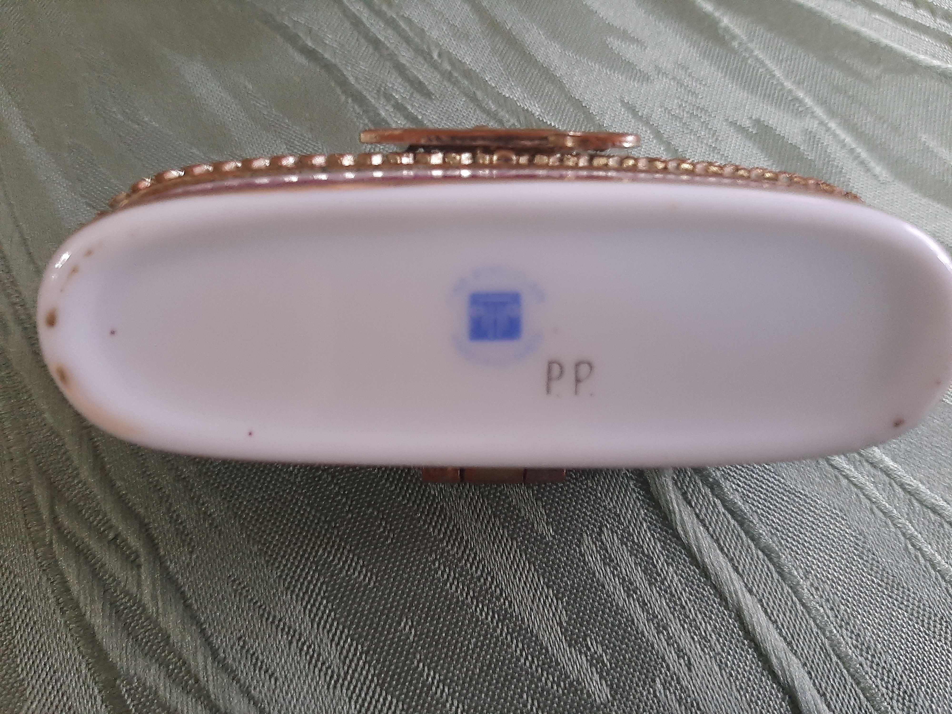 Caixa Porta agulhas em Porcelana da Porcel