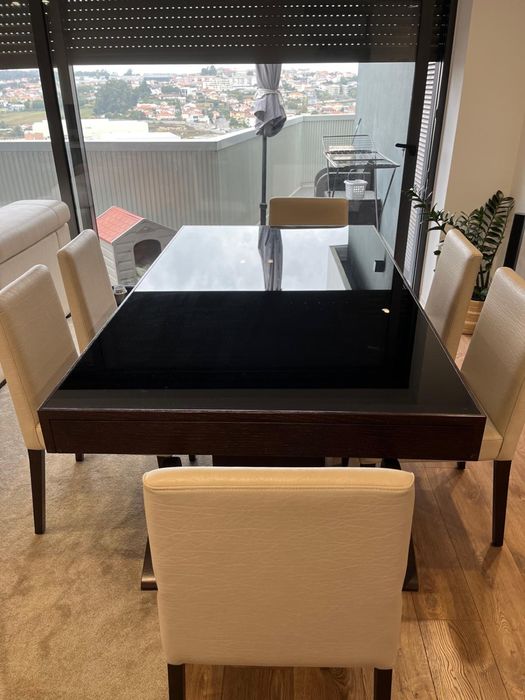 Mesa de jantar extensivel 6 cadeiras