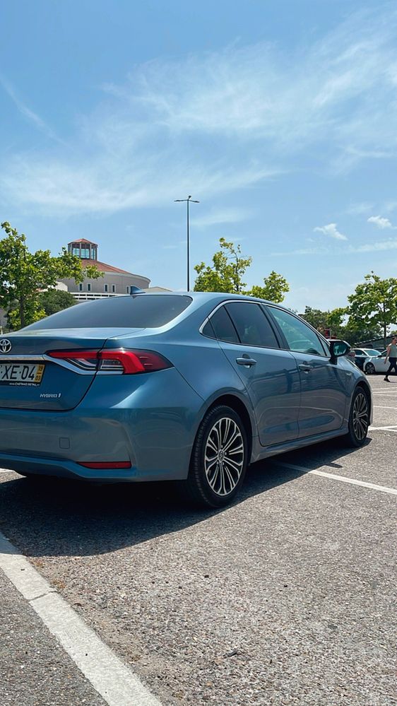 Corolla hibrido