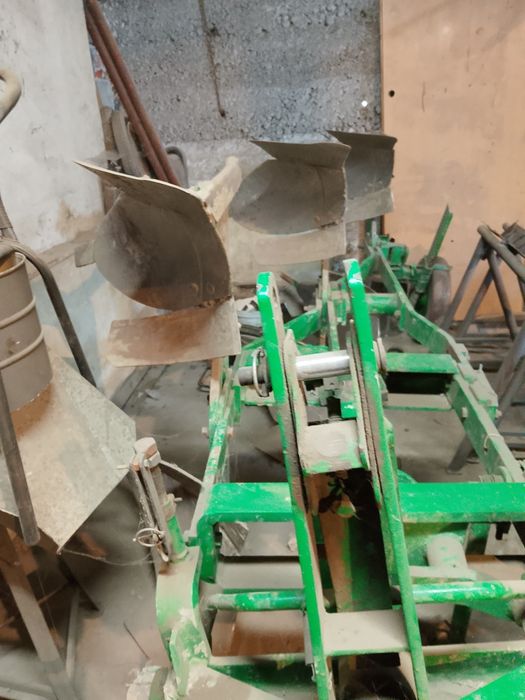 Pług Gassner 3 skibowy obrotowy