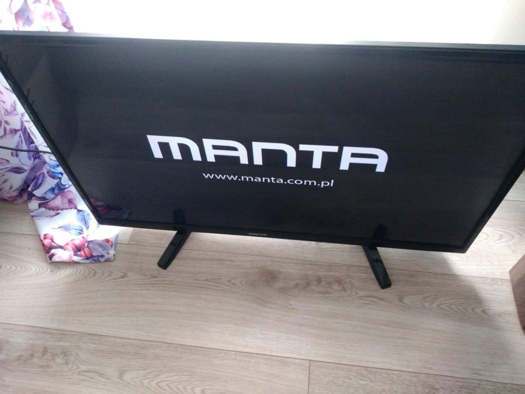 Tv manta 32cale LED