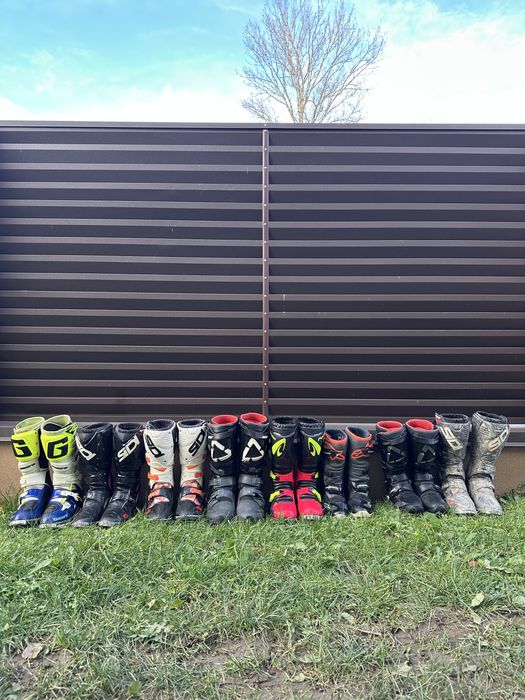 Продам Мотоботи (gaerne sg 12)(sidi crossfire)(fox instinct)(forma tx)