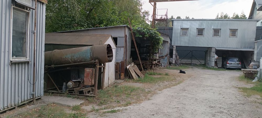 Продається виробнича база