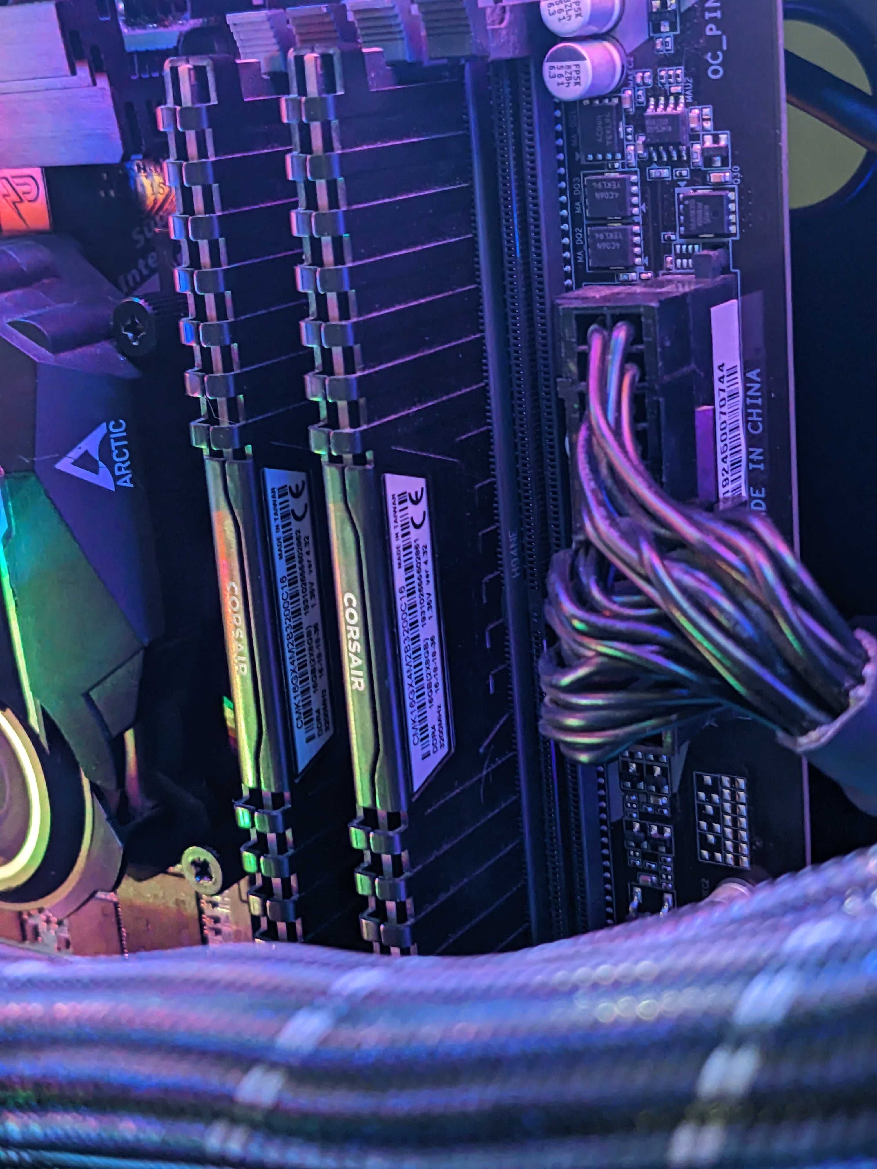 i9-9900| Z390 UD| RTX 3070 |Corsair| DDR4| ARCTIC Freezer 360| SSD 1TB