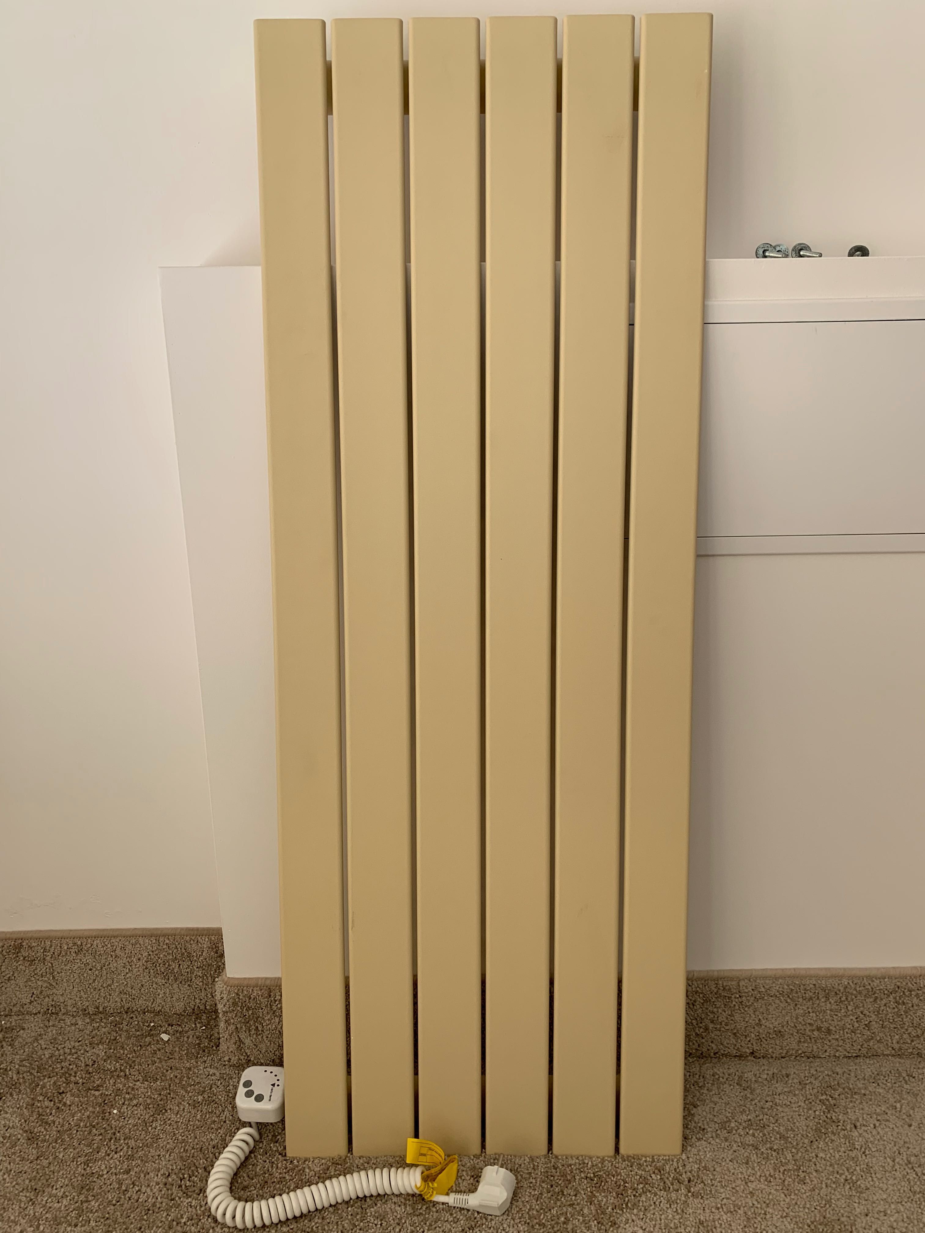 Grzejnik elektryczny naścienny Vario term