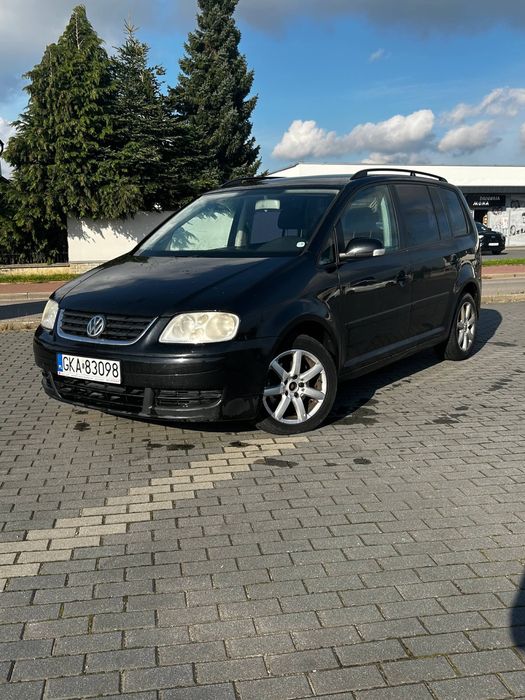 Volkswagen Touran 2.0TDI///Raty///Automat///FajnyStan///7Osobowy