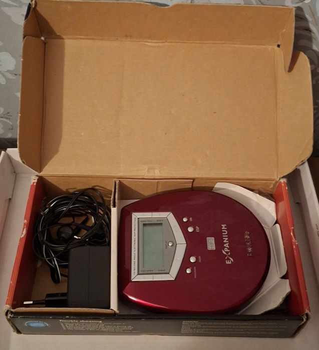 PHILIPS Portable MP3 -CD Player! EXP311 Германия!