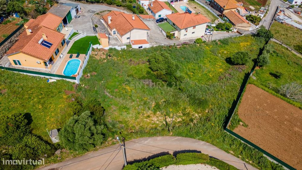 Terreno Urbano em Murteira, Loures