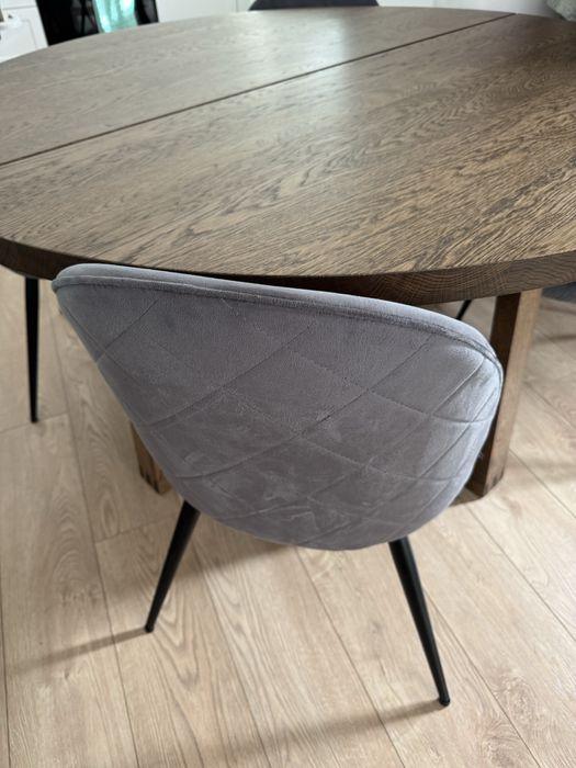 Mesa de jantar ( com cadeiras )