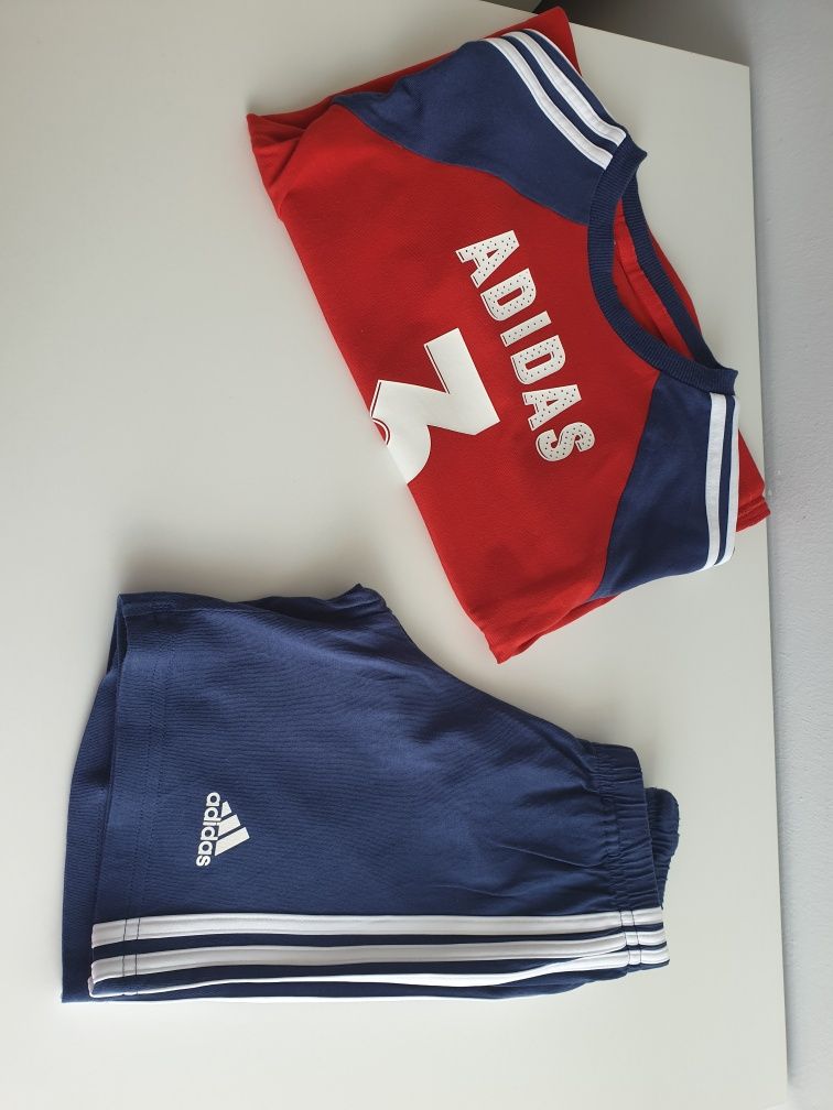 Dres dziecięcy adidas komplet