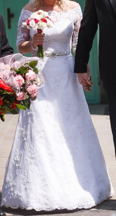 Śliczna suknienka ślubna koronkowa lit. A rozmiar 38 (M) wzrost 164 cm
