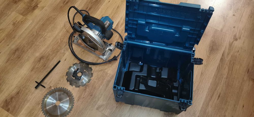 Piła tarczowa Makita HS7611 + walizka + 3 tarcze — Stan bdb! Okazja!