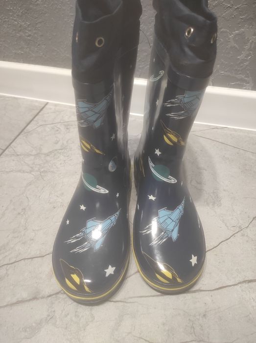 Гумові чоботи для хлопчика