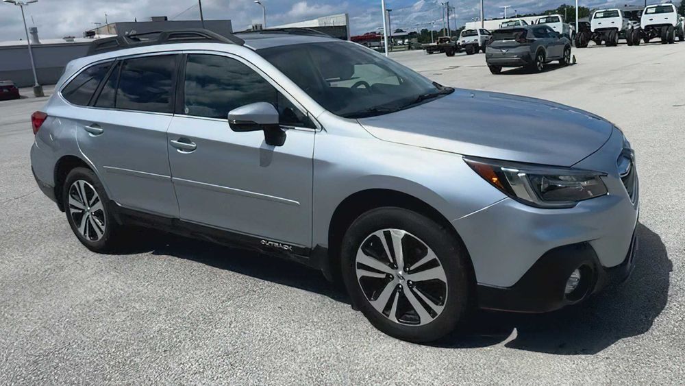 Subaru Outback      2019