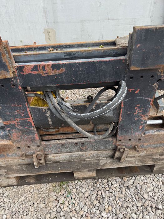 Chwytak do bel / makulatury / osprzęt do wózka widłowego 3A/2A