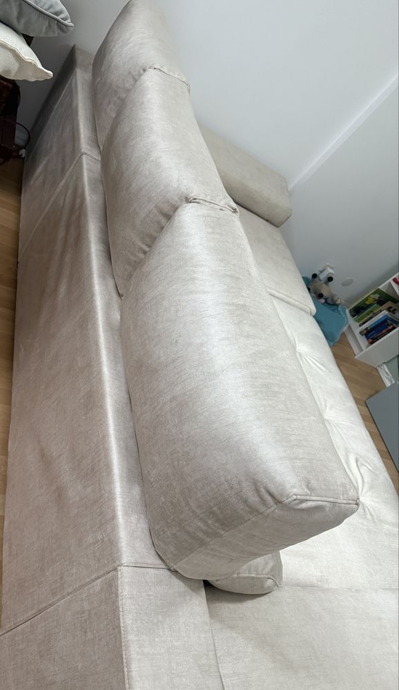 Sofá 3 lugares + chaise long marfim