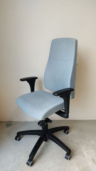 Ikea Volmar Офісне крісло Фірмове Багато функцій Made in Italy