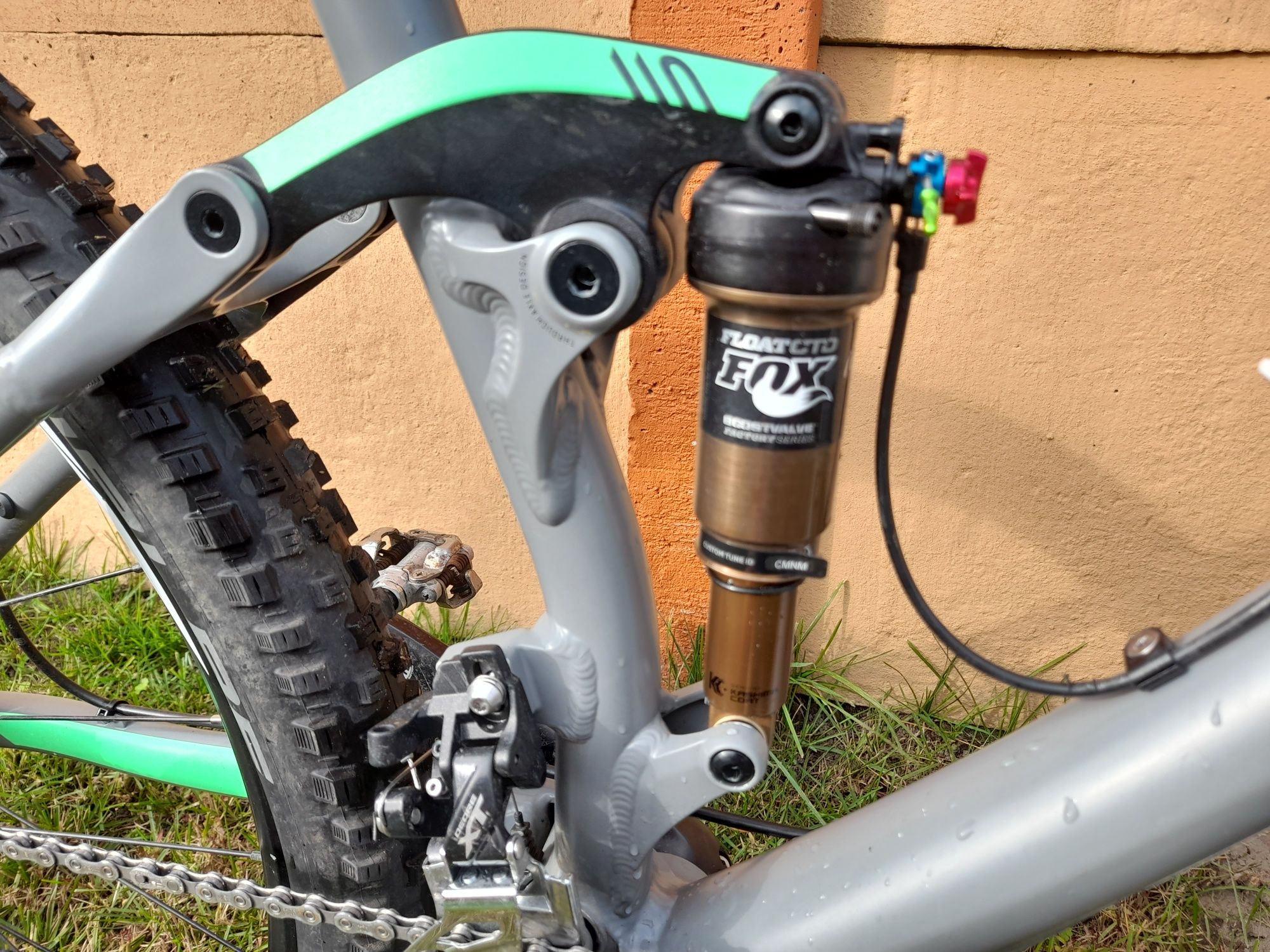 Canyon Nerve AL 29' rama XL Fox Kashima