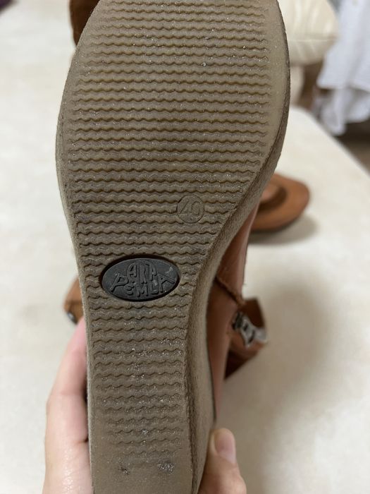 Зимові черевики жіночі