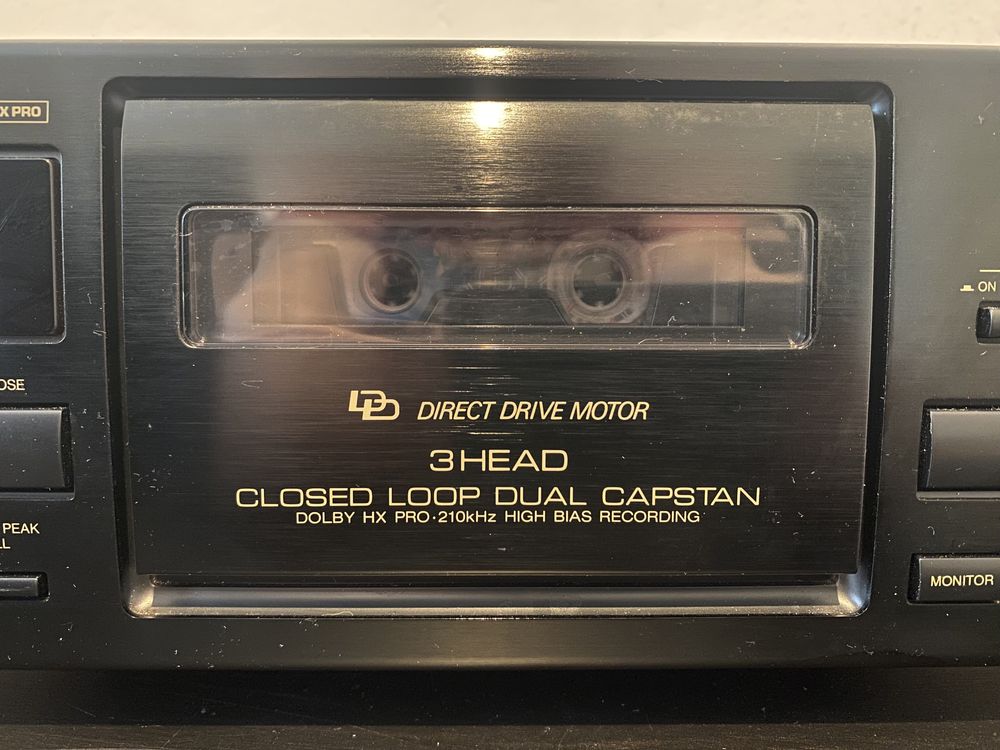Касетна дека JVC TD-V562 3Head!