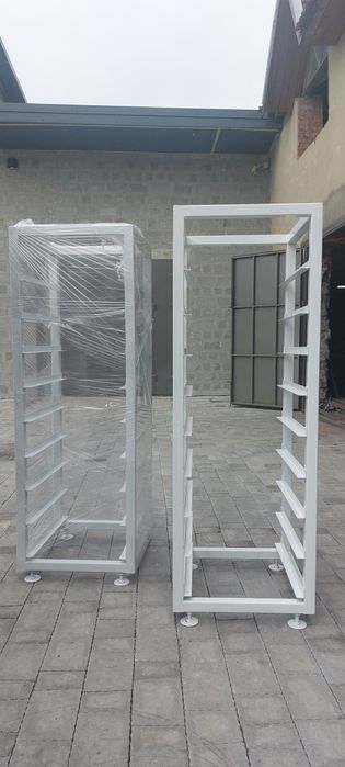 Стійка для акумуляторів Deye