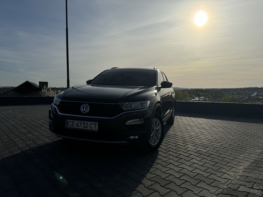 Автомобіль Volkswagen T-ROC Style 1.5 TSI