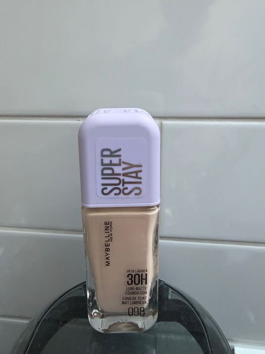 Podkład fluid puder Maybelline Super Stay 098