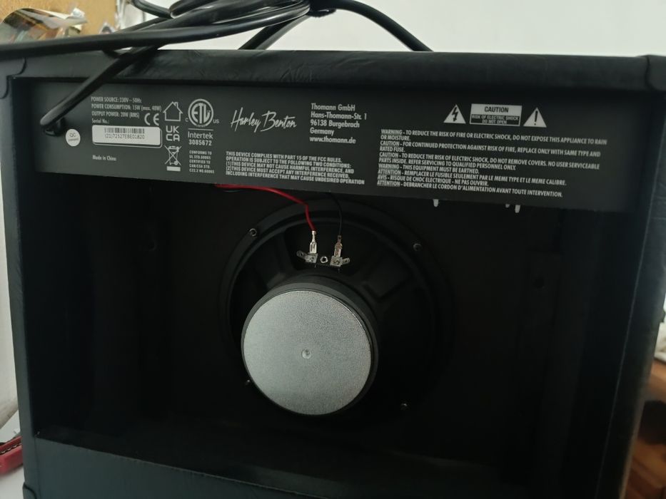 Amplificador Harley Benton HB-20R