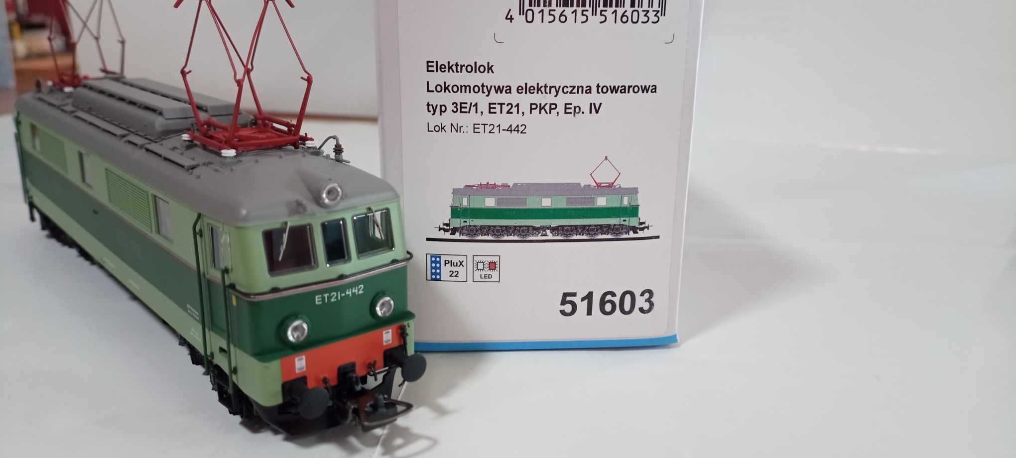 PIKO 51603 Lokomotywa elektryczna ET21-422 PKP IV